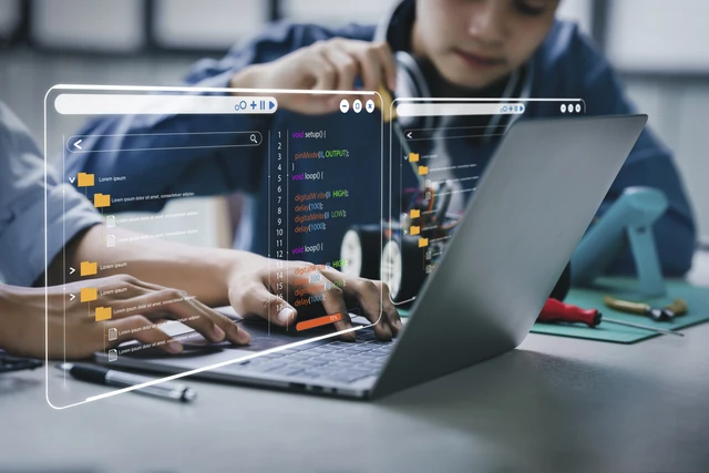 Mendikdasmen Dorong Guru Melek Teknologi, Pelatihan AI dan Coding Jadi Prioritas Pendidikan Masa Depan