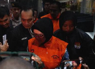 KPK Bongkar Dua Brankas Bupati Sukoharjo Nonaktif, Uang Tunai dan Emas 2,5 Kg Disita