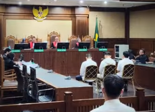 Sidang Korupsi Bea Cukai Ungkap Dugaan Aliran Uang, Amplop Dolar hingga Instruksi “Bersih-Bersih”