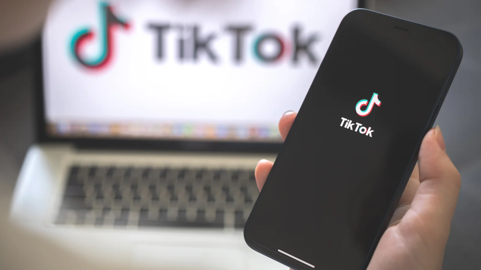 TikTok Uji Fitur AI Pendeteksi Deepfake, Kreator Bisa Cek Penyalahgunaan Wajah Tanpa Izin