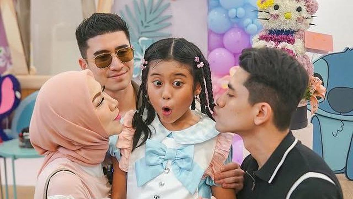 Venna Melinda di Usia 54 Tahun: Ingin Wujudkan Impian Keliling Dunia Bersama Anak