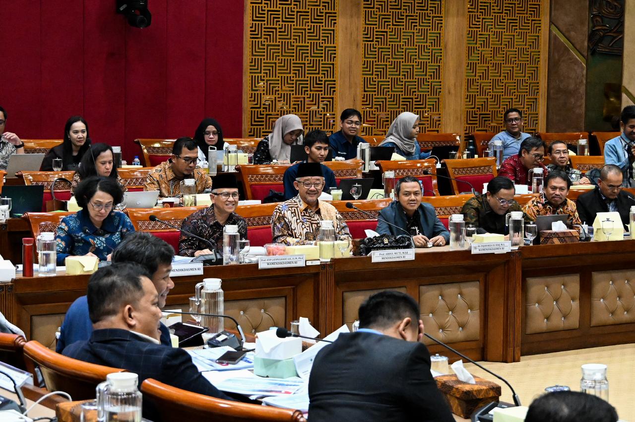 Kemendikdasmen Usul Tambahan Rp33,48 Triliun untuk BOSP dan Tunjangan Guru