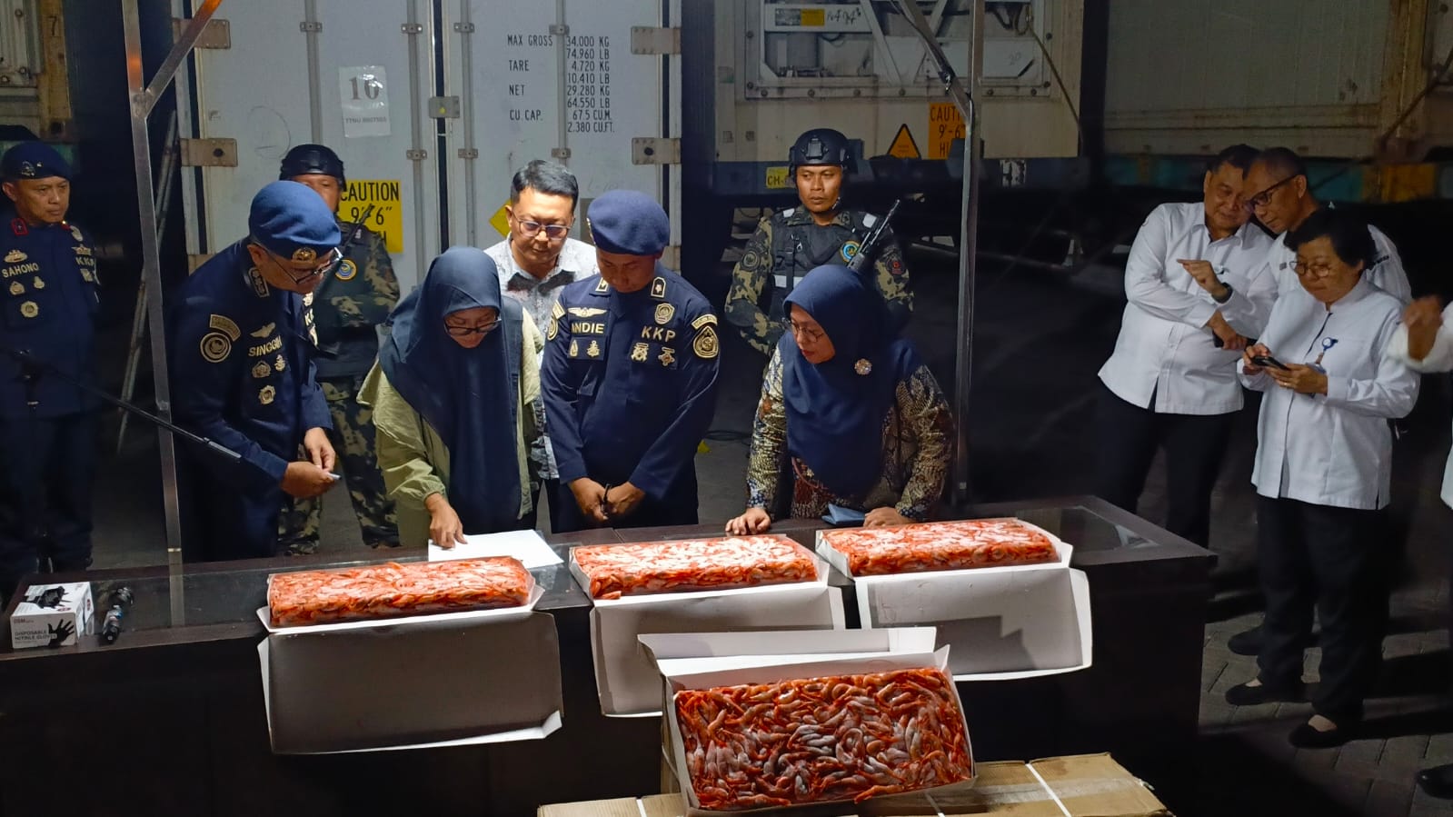 KKP Amankan 1.048 Ton Udang Impor di Jawa Timur, Telusuri Dugaan Masuk Pasar Domestik