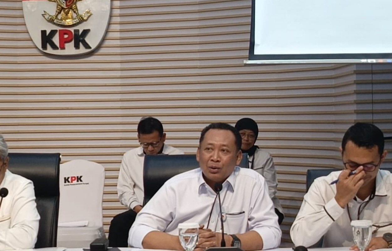 Bupati Nonaktif Rejang Lebong Akui Terima Rp550 Juta dari Fee Proyek, Uang Dikembalikan Usai OTT KPK