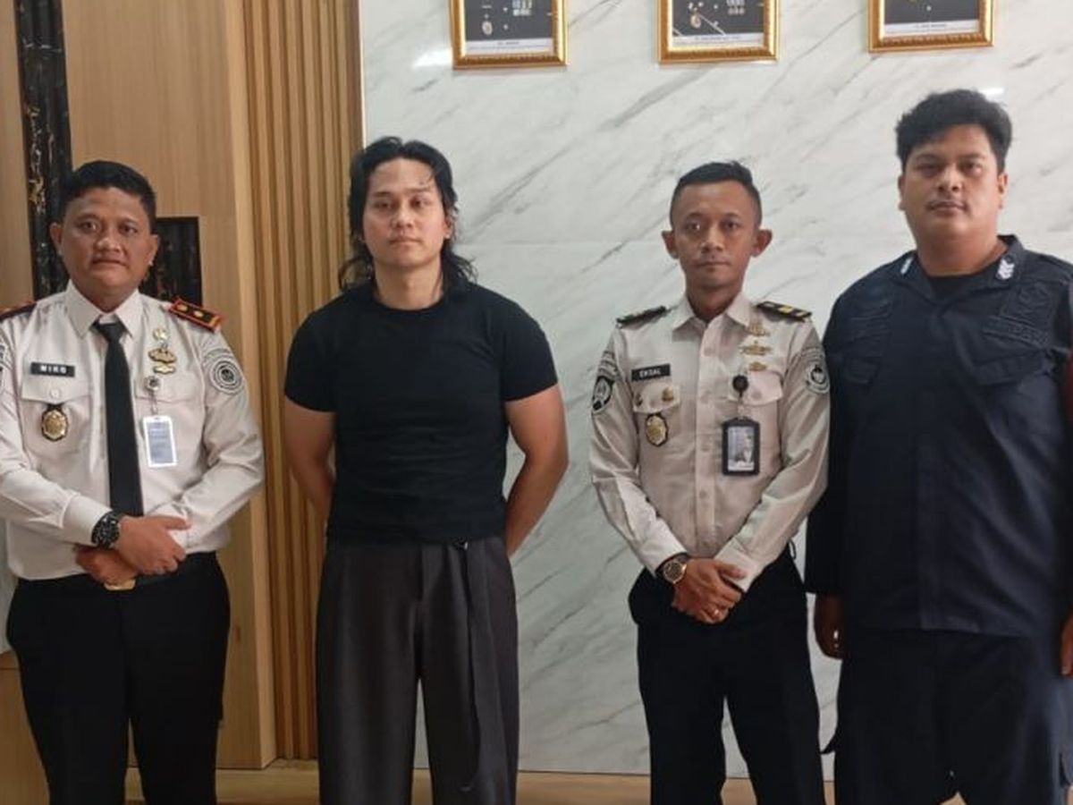 Indra Kenz Kembali ke Penjara, Sisa Hukuman 3 Tahun Lebih Harus Dijalani