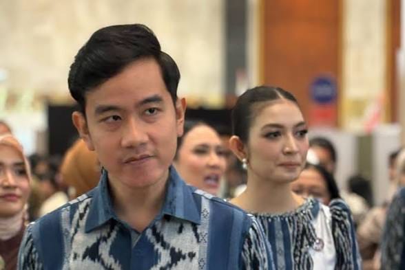 PKS Dorong DPR Cermati Putusan MK soal Ijazah Gibran, Ini Duduk Perkaranya