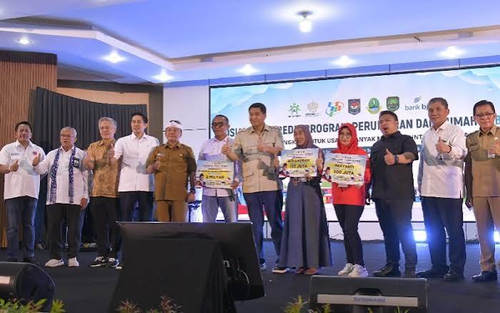 Bantuan Rutilahu Jabar 2026 Capai 49.299 Rumah, Baru 13.432 Unit Selesai Diperbaiki