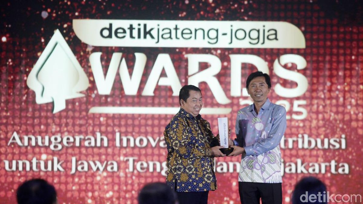 Mohammad Saleh Raih Penghargaan detikJateng-Jogja Awards, Dinilai Konsisten Dorong Ekonomi Rakyat